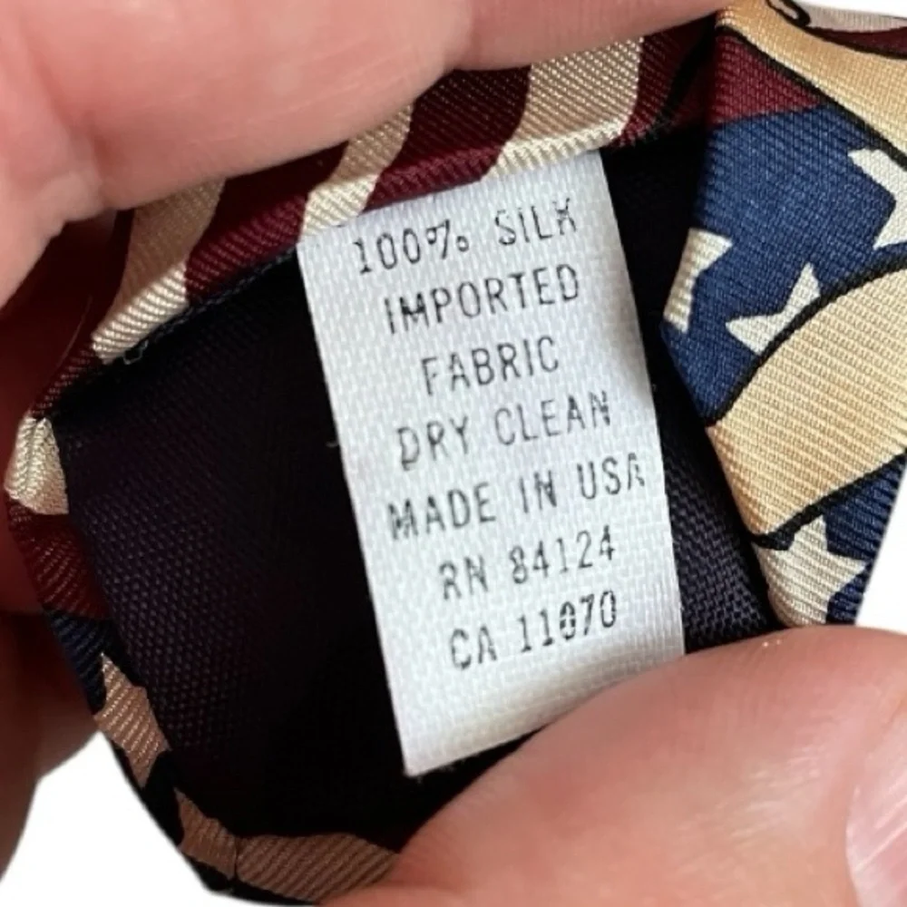 Vintage 1998 Ralph Marlin Betty Boop American Flag Men’s Neck Tie USA 100% silk